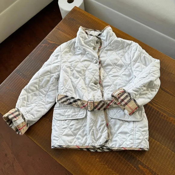 Burberry Other - Burberry kid baby Vest jacket lightly fleeced 6T Burberry white